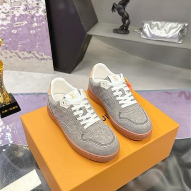 Louis Vuitton   2026新款女生休閒時尚鞋子