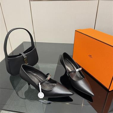 HERMES   2026新款女生休閒時尚鞋子