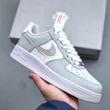 NIKE AIR FORCE 1 LOW 空軍一號低幫休閒板鞋