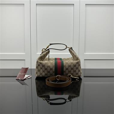 GUCCI  2026新款女生時尚皮夾 尺寸：27.5*13*14.5CM