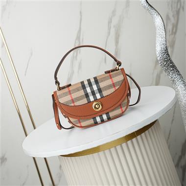 BURBERRY   2025新款女生時尚包包   尺寸：19× 5× 11CM