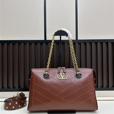 Valentino   2025新款女生時尚包包   尺寸：33*19.5*9CM