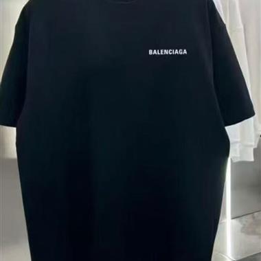 Balenciaga   2026春夏新款短袖T恤  尺寸偏大