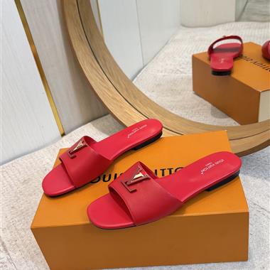 LOUIS VUITTON  2026新款女生休閒時尚鞋子