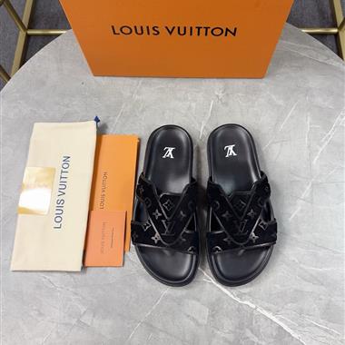 LOUIS VUITTON    2026新款男生休閒時尚鞋子