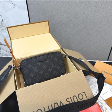 LOUIS VUITTON   2026新款男生時尚包包 尺寸：12*19CM