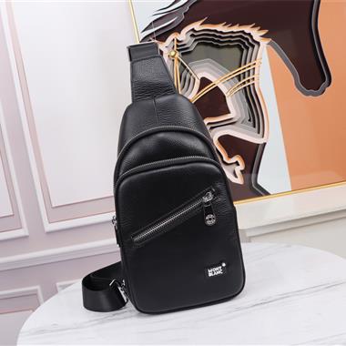 Montblanc   2026新款男生時尚包包 尺寸：18*26*7CM