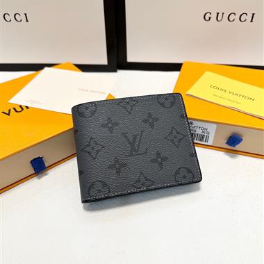 LOUIS VUITTON   2026新款時尚包包 尺寸：12x10CM