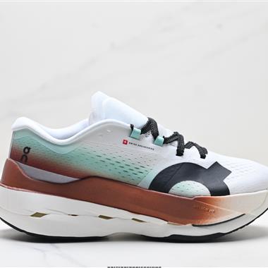 On 昂跑 Cloudboom Max 舒適百搭支撐輕便 馬拉松跑步鞋