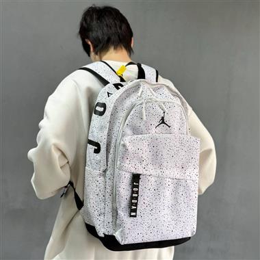 NIKE   2026新款時尚休閒包  尺寸：48*28*15CM