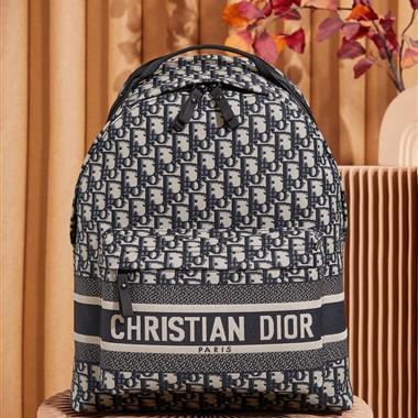DIOR   2026新款男生時尚包包 尺寸：33*42*15CM