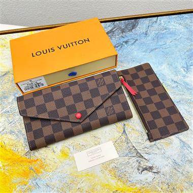 LOUIS VUITTON   2026新款時尚包包 尺寸：19*10CM