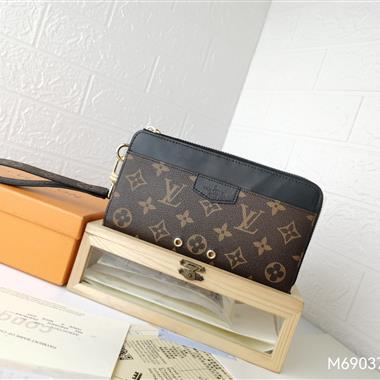 LOUIS VUITTON   2026新款時尚包包  尺寸：19*11*3.5CM