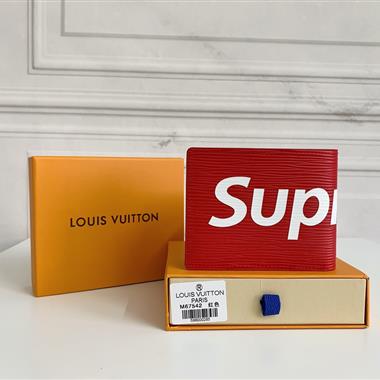 LOUIS VUITTON   2026新款時尚包包  尺寸：12*8CM