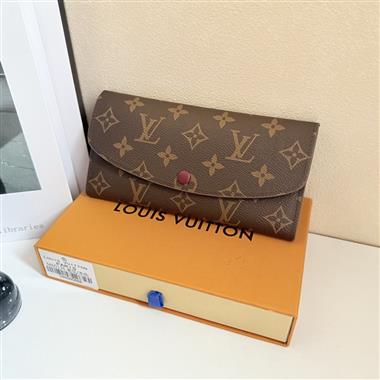 LOUIS VUITTON   2026新款時尚包包 尺寸：19*10CM