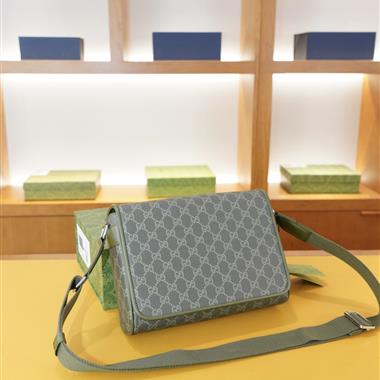 GUCCI   2026新款男生時尚包包 尺寸：27*19*7CM