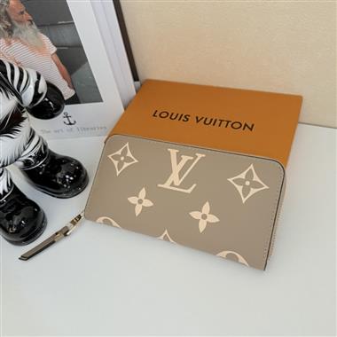 LOUIS VUITTON   2026新款時尚包包 尺寸：19.5*10CM