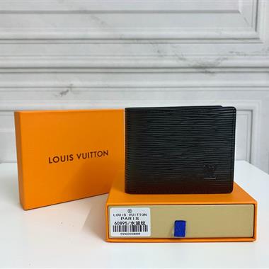 LOUIS VUITTON   2026新款時尚包包  尺寸：11*9CM