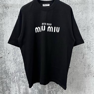 Miu Miu   2026夏季新款短袖T恤  尺寸偏大