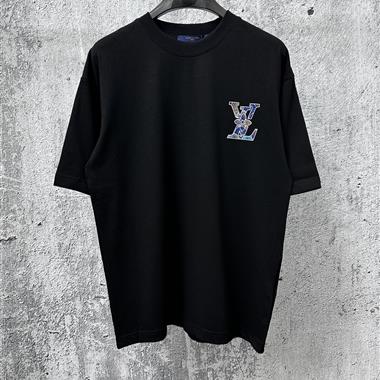LouisVuitton   2026夏季新款短袖T恤  尺寸偏大