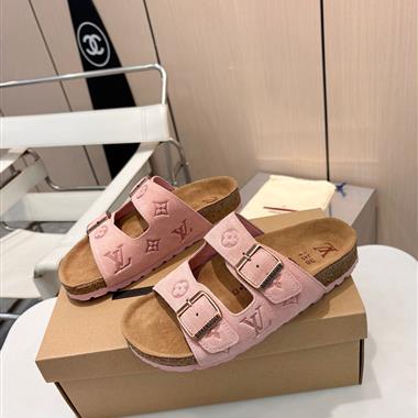 Louis Vuitton   2026新款男生休閒時尚鞋子