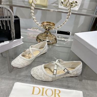 DIOR   2026新款女生休閒時尚鞋子