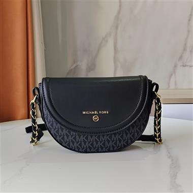 MICHAEL KORS  2026新款時尚包包  尺寸：23-15-7CM