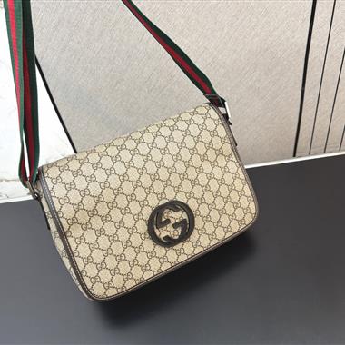 GUCCI   2026新款男生時尚包包 尺寸：28*22CM