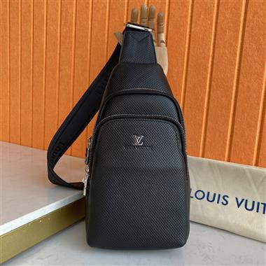 LOUIS VUITTON    2026新款男生時尚包包 尺寸：29*16*6CM