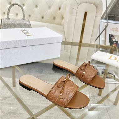 DIOR   2026新款女生休閒時尚鞋子