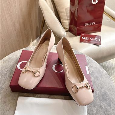 GUCCI   2026新款女生休閒時尚鞋子