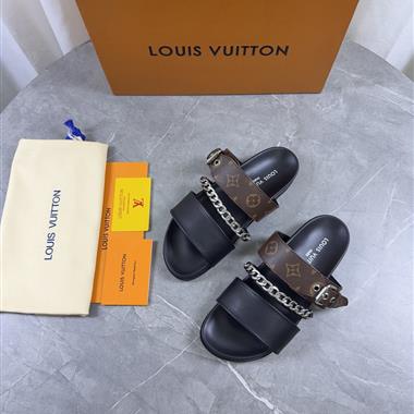 Louis Vuitton   2026新款女生休閒時尚鞋子