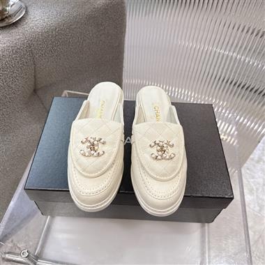 2026新款女生休閒時尚鞋子