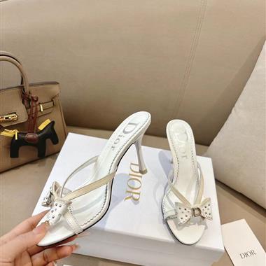 DIOR  2026新款女生休閒時尚鞋子