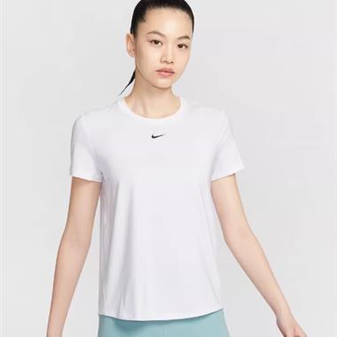 Nike  2026夏季新款女生短袖T恤