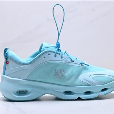 Loewe x On昂跑Cloudtilt 聯名輕量運動休閒鞋