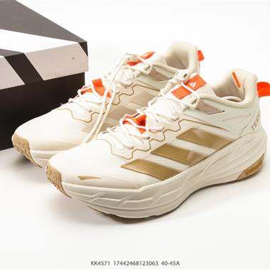 Adidas TERREX FREEHIKER LT硬核的薄底徒步鞋