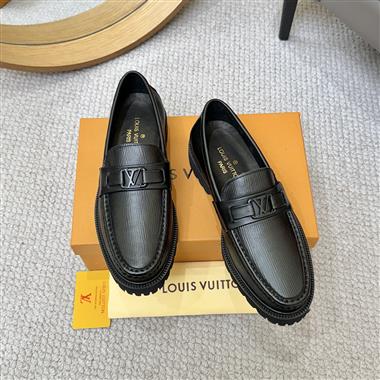 Louis Vuitton   2026新款男生休閒時尚鞋子