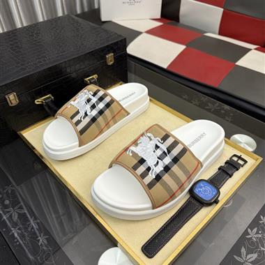 BURBERRY   2026新款男生休閒時尚鞋子