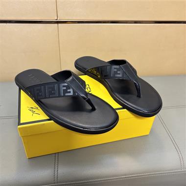 FENDI    2026新款男生休閒時尚鞋子