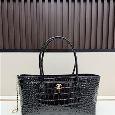 2026新款女生時尚包包   尺寸：35-21-12CM