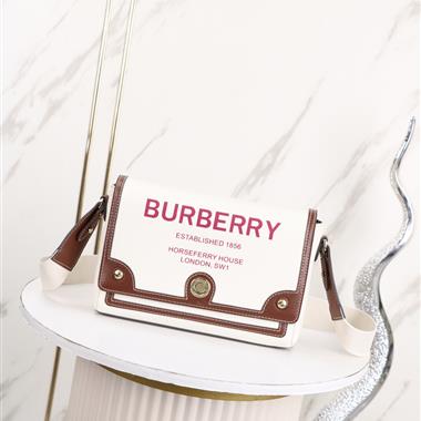 BURBERRY   2026新款女生時尚包包   尺寸：25*8.5*18CM