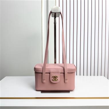 2026新款女生時尚包包   尺寸：17*19.5*8CM