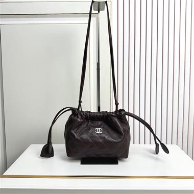 2026新款女生時尚包包   尺寸：17x22x8CM