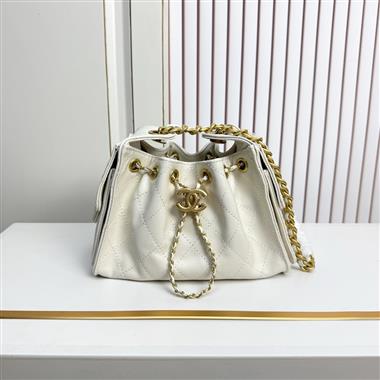 2026新款女生時尚包包   尺寸：20*22*12.5CM