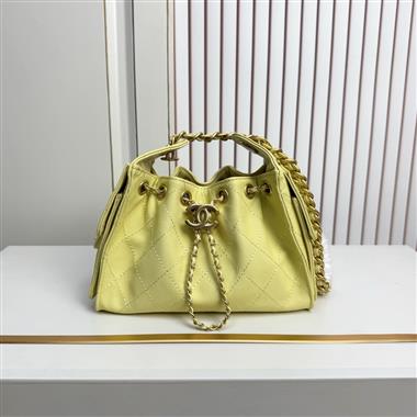 2026新款女生時尚包包   尺寸：20*22*12.5CM