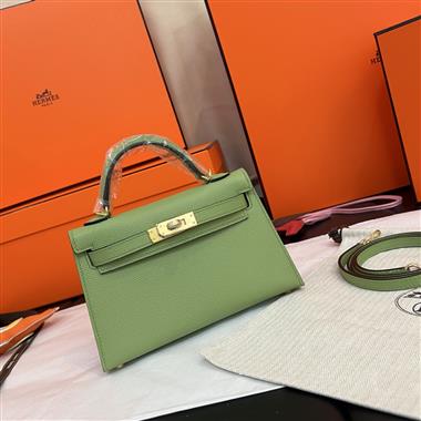 HERMES   2026新款女生時尚包包   尺寸：19*13*6CM