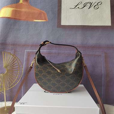 CELINE   2026新款女生時尚包包   尺寸：24*21*5CM