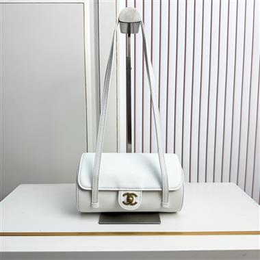 2026新款女生時尚包包   尺寸：10*20.5*10CM