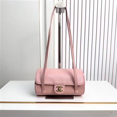 2026新款女生時尚包包   尺寸：10*20.5*10CM